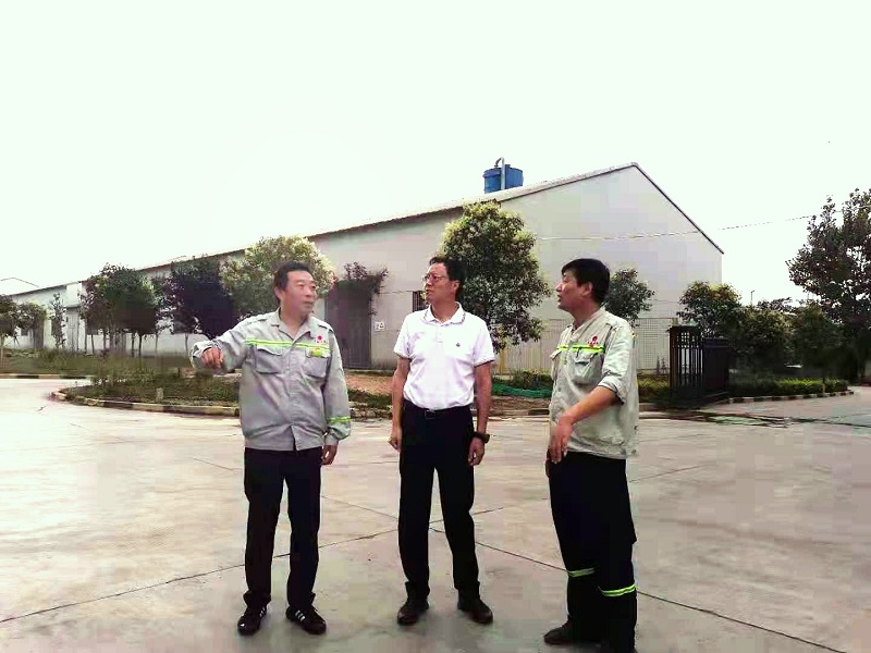 生態(tài)水泥公司黨委書記、董事長張超暉深入富平公司調(diào)研指導(dǎo)工作