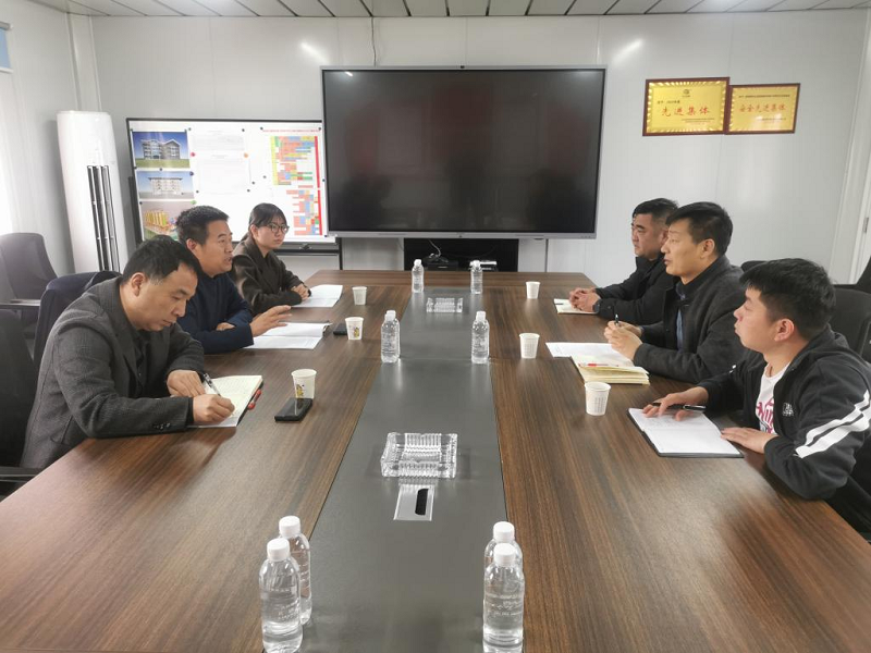 陜西建材科技公司黨委副書記、總經理周紅一行到黃陵新材公司檢查指導調研